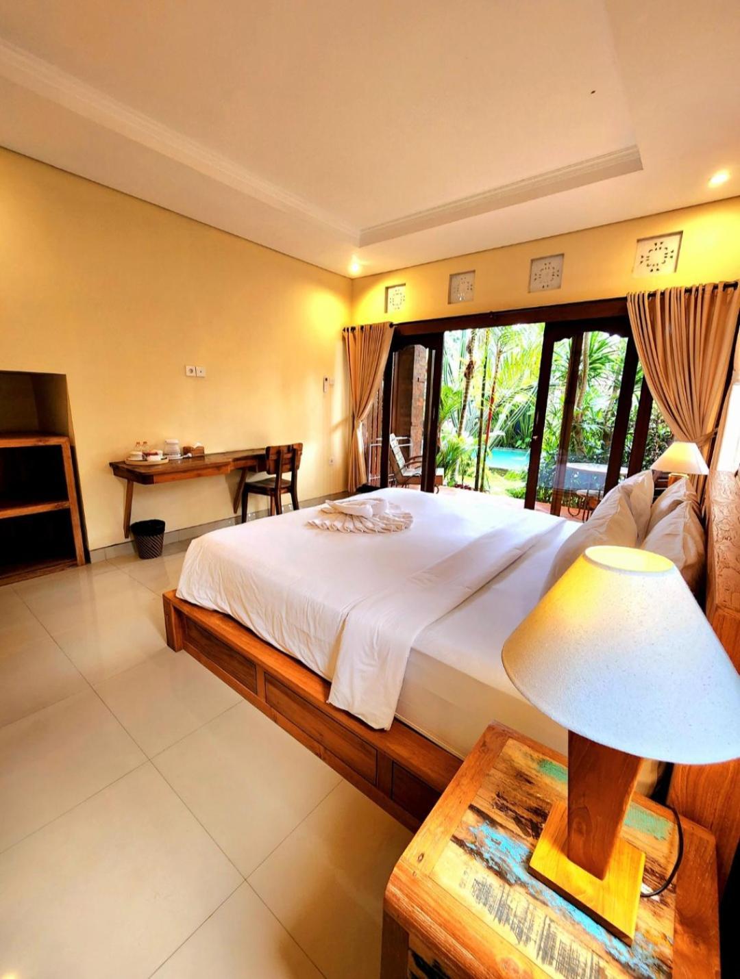 Buda Amitaba Ubud